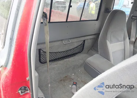 1995 Mazda B3000 Cab Plus from USA, damaged, VIN 4F4CR16U3STM23330